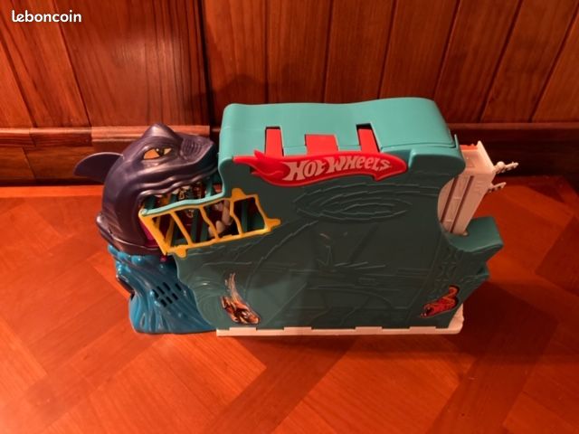 Circuit Hotwheels Requin (image 3)