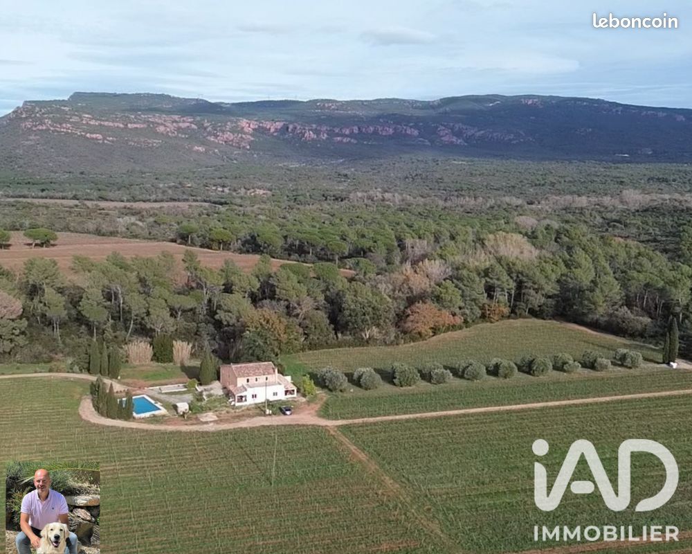 Maison 9 pièces 274 m² · à La Motte · 274 m² · 1 030 000 €