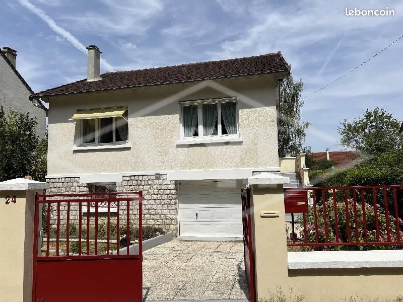 Maison 6 pièces 112 m² · à Combs-la-Ville · 112 m² · 329 900 €
