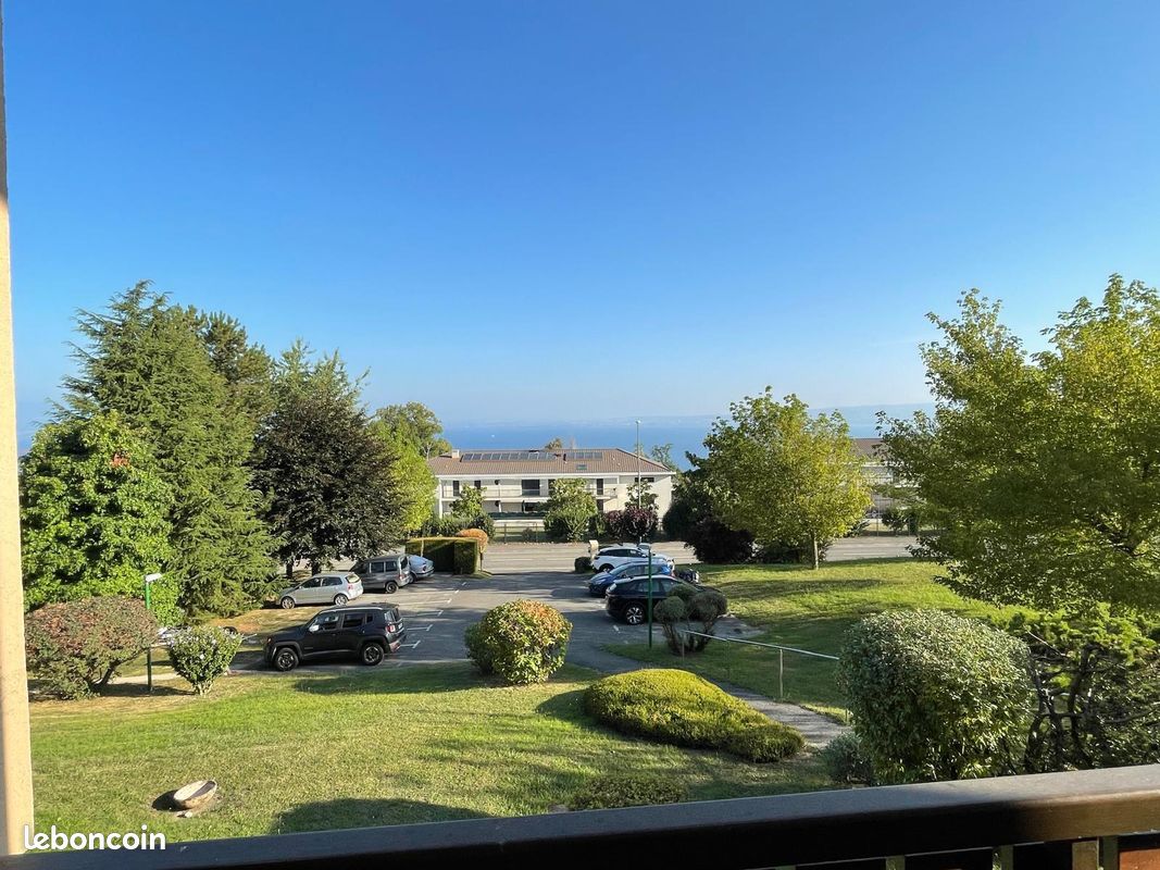 Appartement 2 pièces 45 m² · à Évian-les-Bains · 44,5 m² · 220 000 €