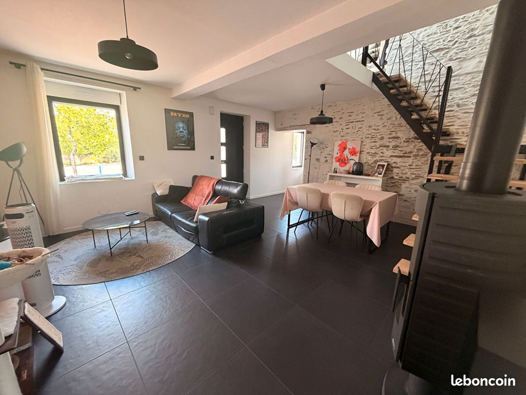 Maison 72 m² · à Longuenée-en-Anjou · 72 m² · 233 300 €