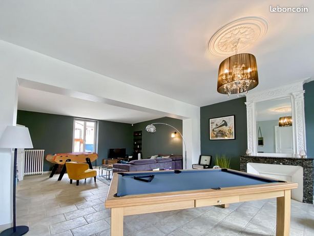 Maison de ville 5 pièces 334 m²