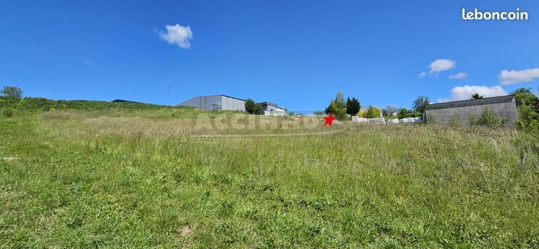 Terrain 2000 m² CARAMAN