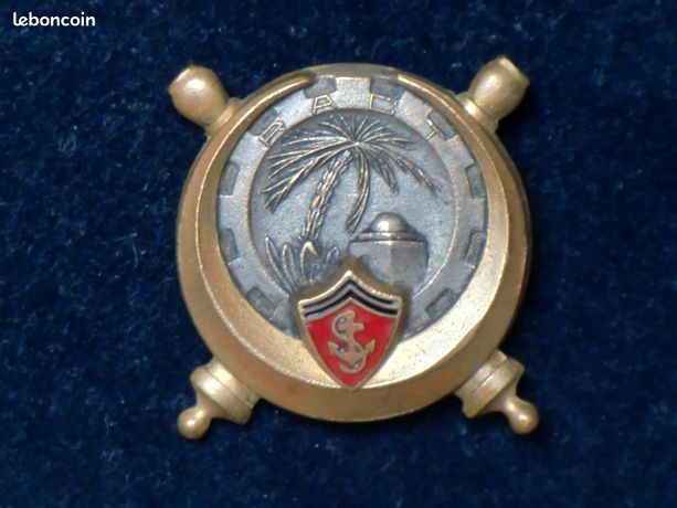 ANCIENNE INSIGNE, 4ÈME RAC Régiment Artillerie Coloniale, Drago EUR 29