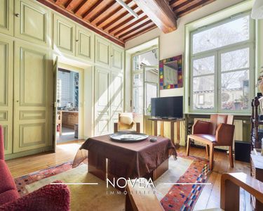 Maison 1 100 000 € - 225 m²