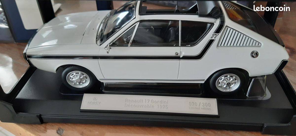 RENAULT CLIO 16S gris iseberg phase 1 de 1992 NOREV 1/18e ref 185256 EUR 69,99 - FR
