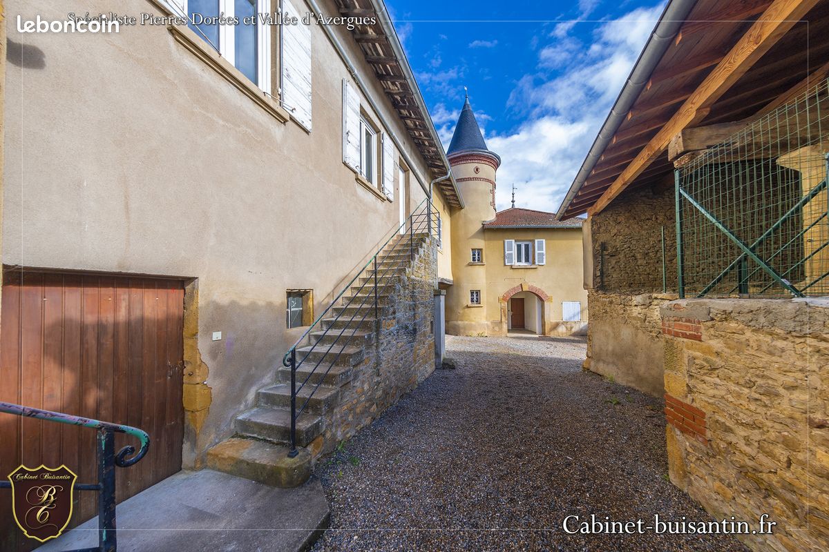 Appartement 2 pièces 47 m² · à Val d'Oingt · 47 m² · 156 000 €