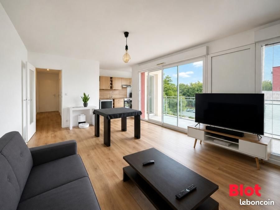 Appartement 3 pièces 66 m² · à Chartres-de-Bretagne · 66 m² · 210 000 €
