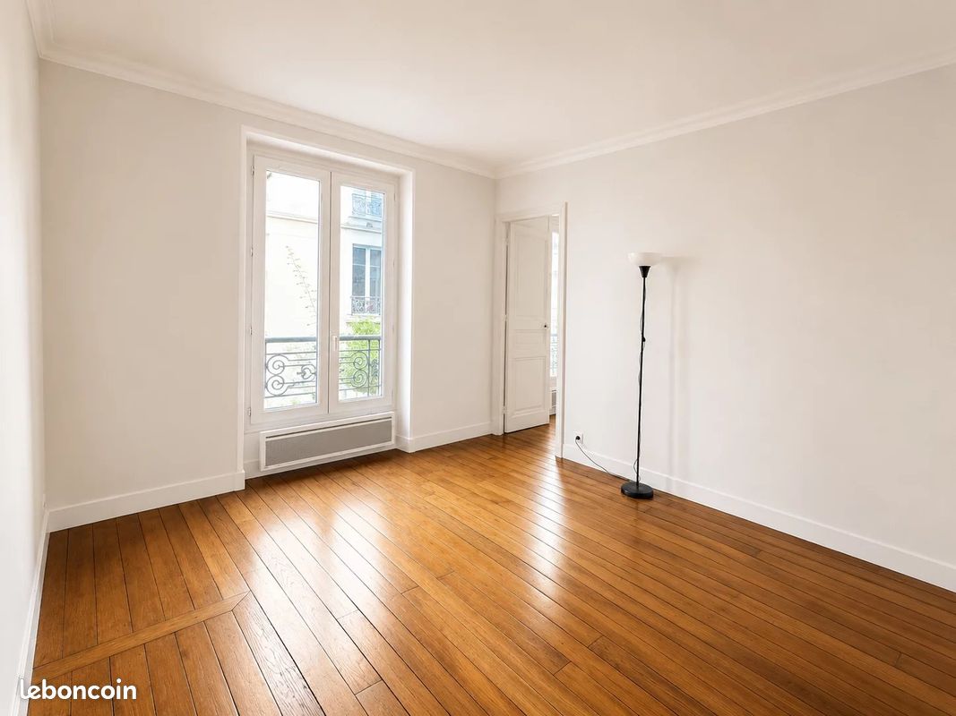 Appartement 2 pièces 32 m² · à Paris · 32 m² · 240 000 €