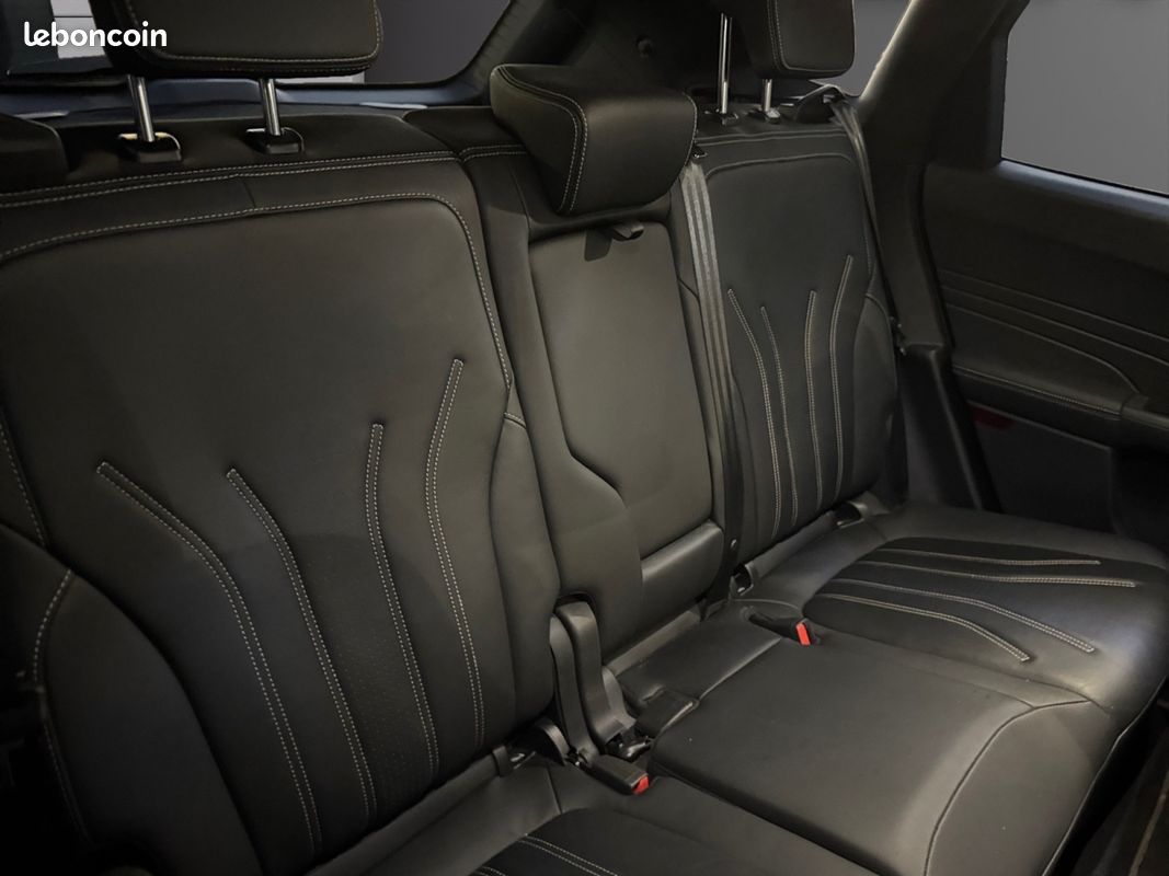 FORD KUGA 2.5 DURATEC 190 FLEXIFUEL FHEV VIGNALE POWERSHIFT Caméra de Recul I-Cockpit Garantie 12 mois (image 9)