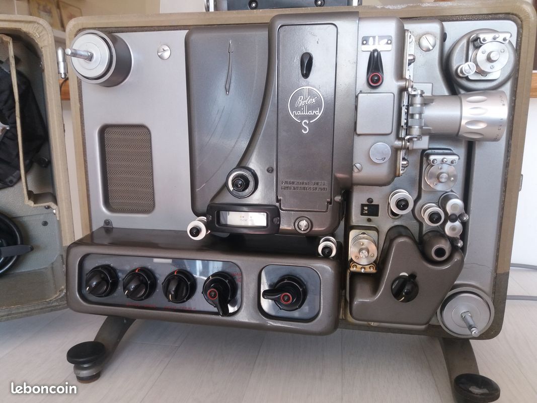 Projecteur De Films Bolex Paillard S - Cinéma Amateur Suisse, Occasion