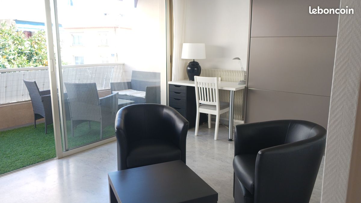 Appartement 1 pièce 28 m² · à Cagnes-sur-Mer · 27,5 m² · 880 €