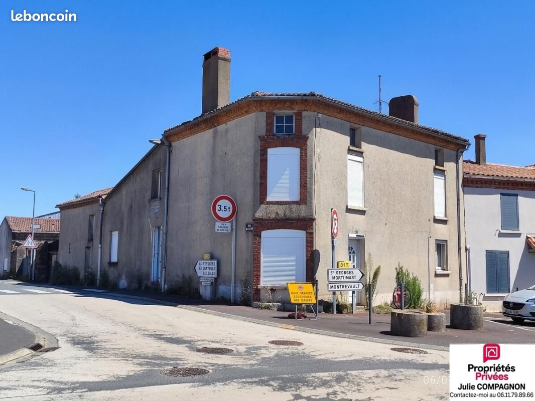 Maison 6 pièces 88 m² · à Montrevault-sur-Èvre · 88 m² · 92 000 €