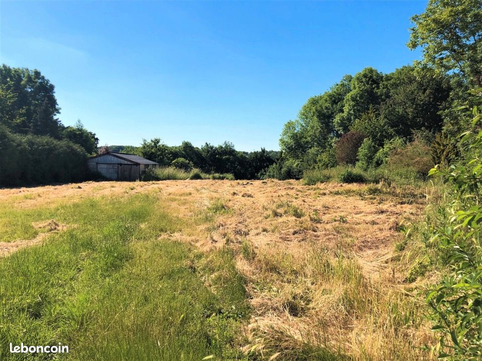 Terrain 970 m² · à Allonne · 103 000 €
