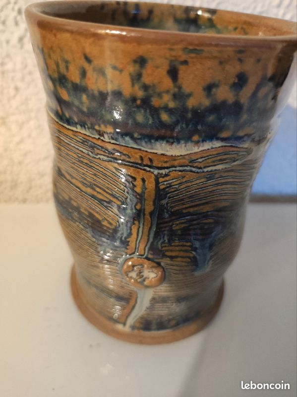 Magnifique gobelet en céramique (image 1)