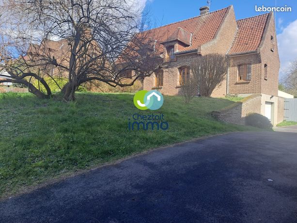 https://img.leboncoin.fr/api/v1/lbcpb1/images/b2/9a/c6/b29ac6d2ae48b364653ae39ee96a1a71dfdec564.jpg?rule=ad-image