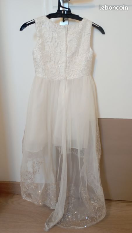 Robe de cérémonie avec traîne (image 8)