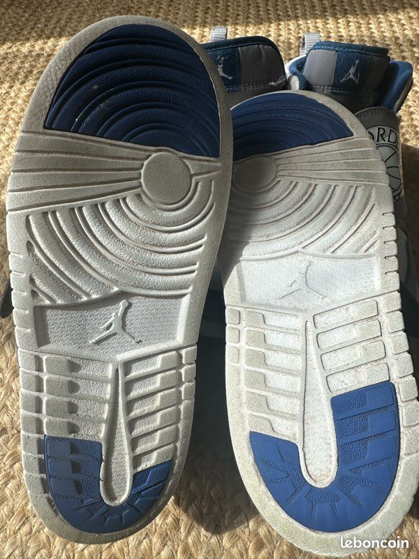 Basket Sky Jordan scratch taille 35 (image 5)