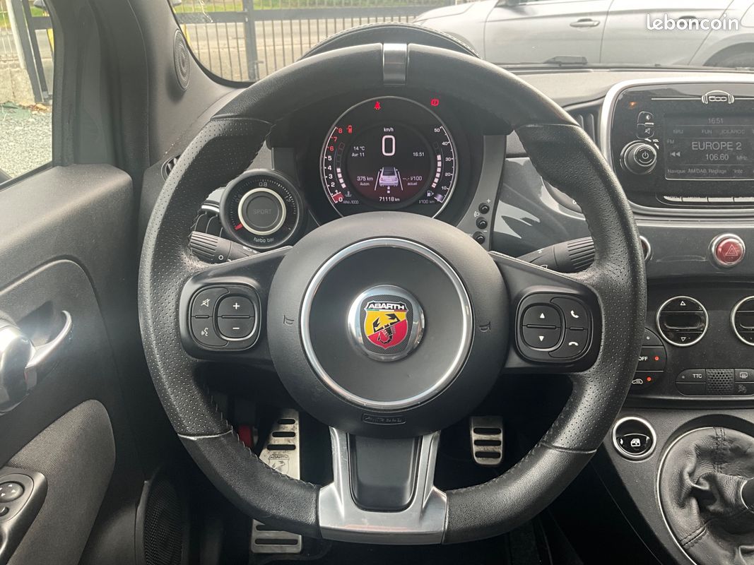 ABARTH 500 CABRIOLET 595 1.4 T 145 TURISMO / NAVIGATION / BLUETOOTh (image 4)