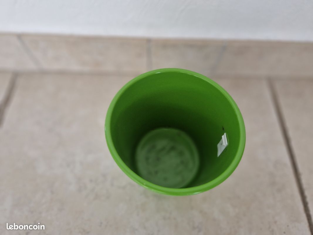 Cache pot céramique rose ou vert (image 4)