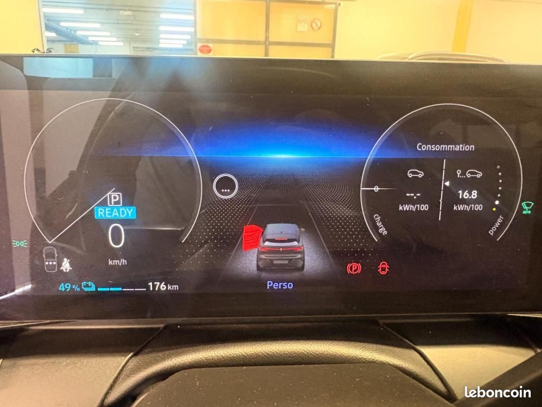 Renault Mégane E-TECH EV60 220 ch super charge Techno (image 13)