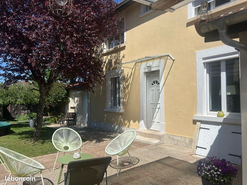 Maison 8 pièces 173 m² · à Chaumont · 173 m² · 325 000 €