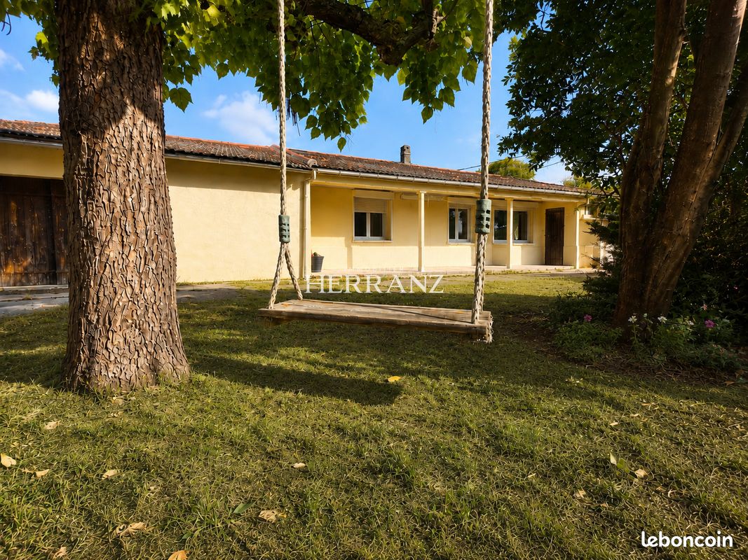 Maison 8 pièces 216 m² · à Montagne · 216 m² · 344 500 €
