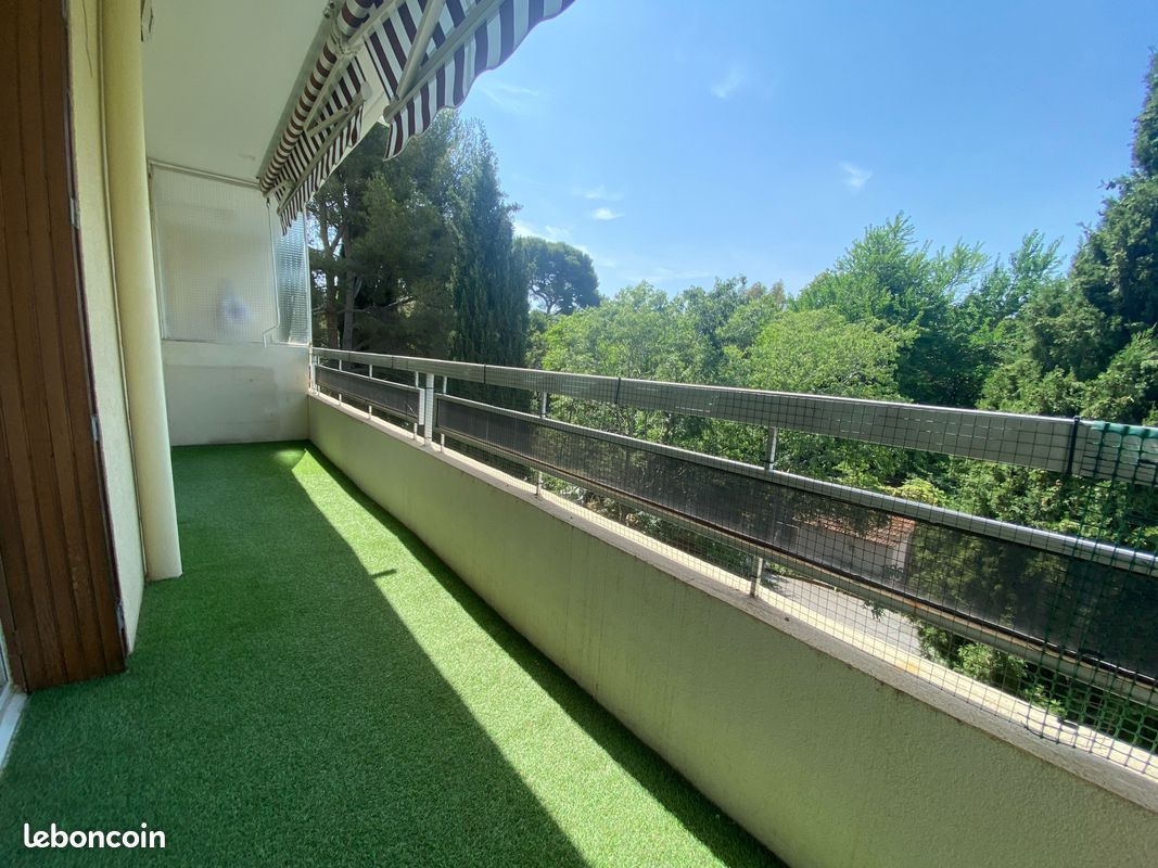 Appartement 3 pièces 57 m² · à Toulon · 57 m² · 1 026 €