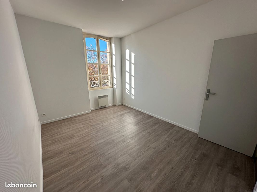 Appartement a louer albi - 3 pièce(s) - 100 m2 - Surfyn
