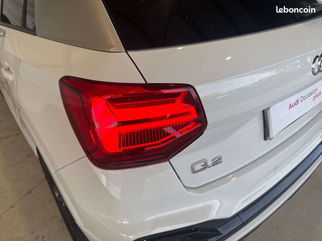AUDI Q2 35 TFSI 150 S tronic 7 S line (image 30)