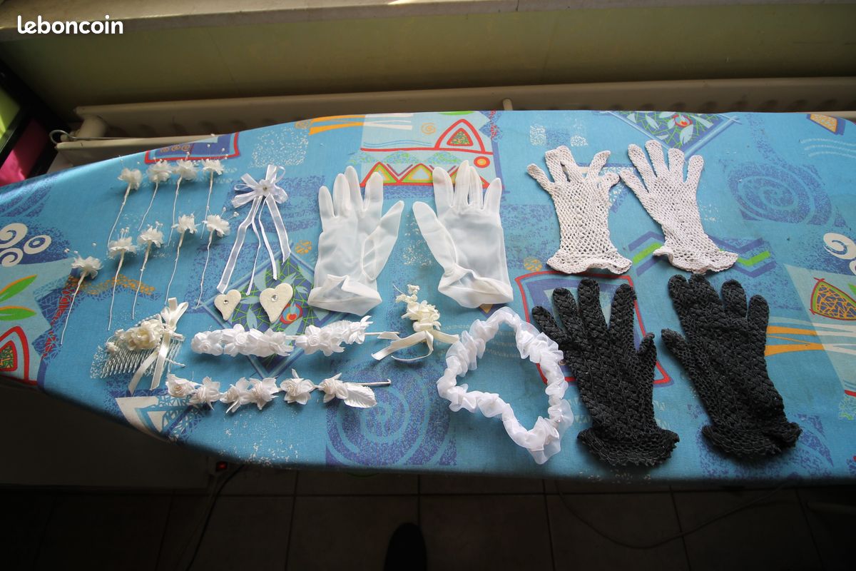 Accessoires vestimentaires de communion (image 1)