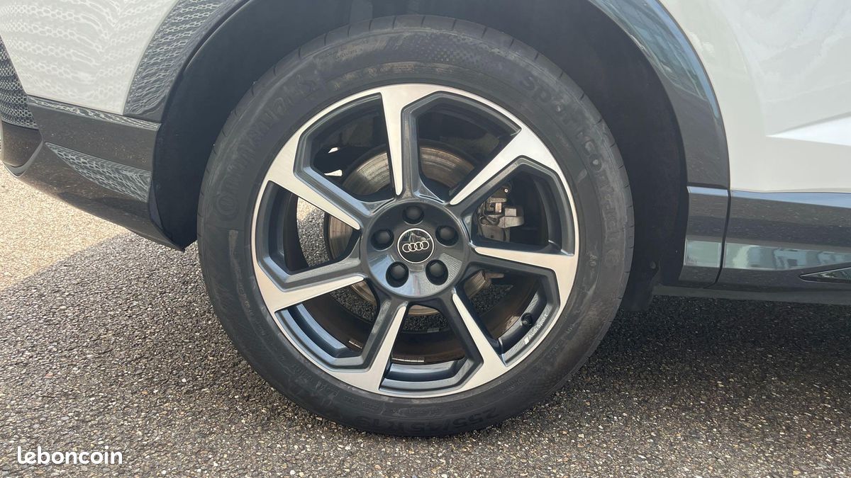 AUDI Q3 Sportback 45 TFSIe 245 ch S tronic 6 S line (image 11)