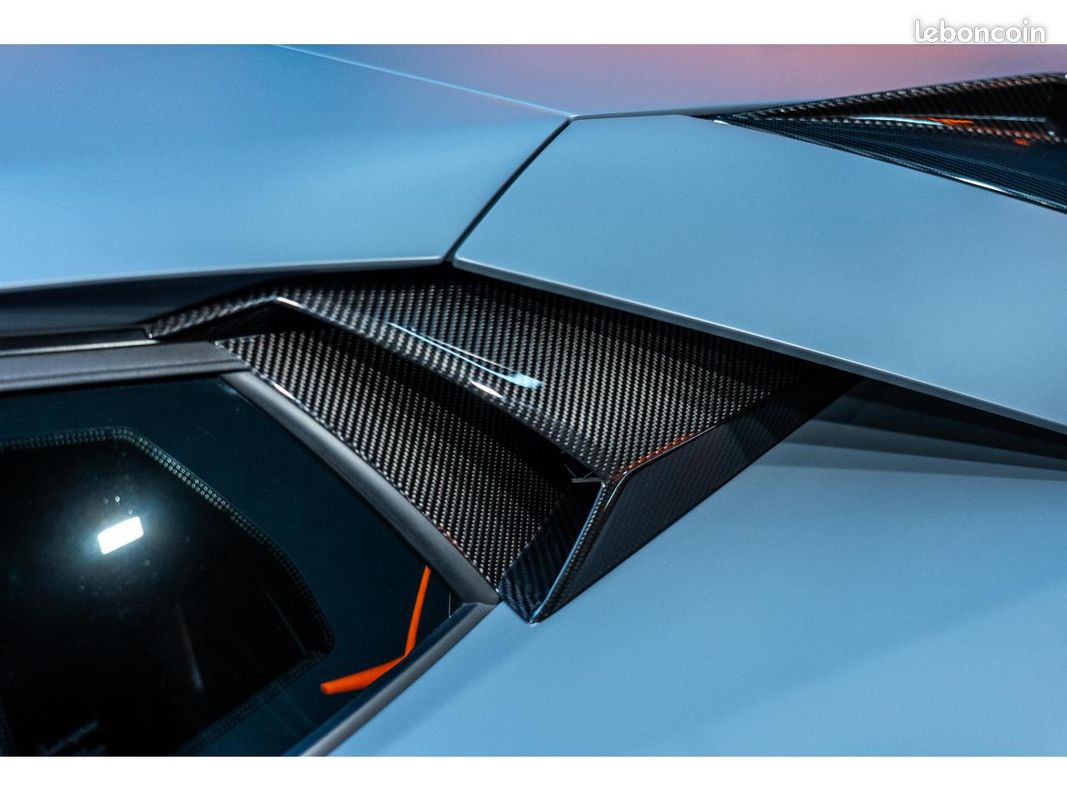 LAMBORGHINI AVENTADOR S 6.5l V12 740 S (image 19)