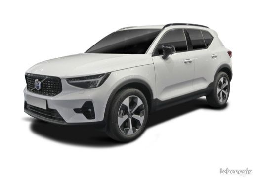 VOLVO XC40 B3 163 ch DCT7 Black Edition (image 1)