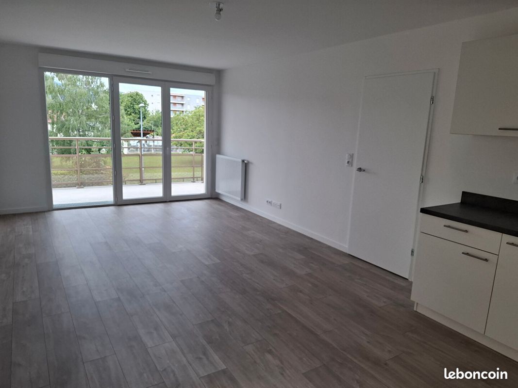 Appartement 3 pièces 74 m² · à Clermont-Ferrand · 74 m² · 824 €/mois