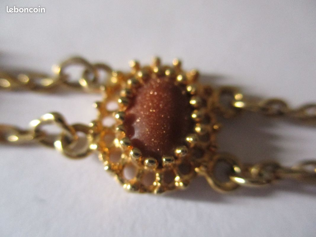 Bracelet Vintage Ancien - Cabochon Navette En Verre, Couleur Or - Bijou Rétro