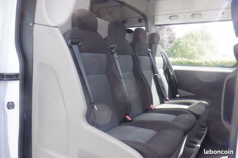 Renault MASTER III FG R3500RJ L3H2 2.3 DCI 165CH ENERGY CABINE APPROFONDIE GRAND CONFORT EUROVI (image 9)