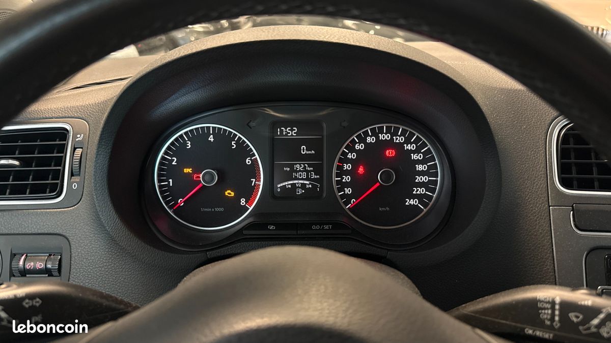 VOLKSWAGEN POLO 1.4 85 SPORT LINe (image 30)