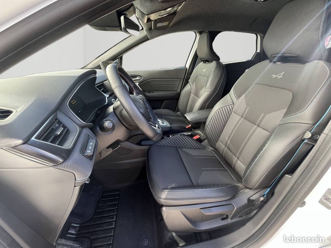 RENAULT Captur E-Tech full hybrid 145 ch esprit Alpine (image 14)