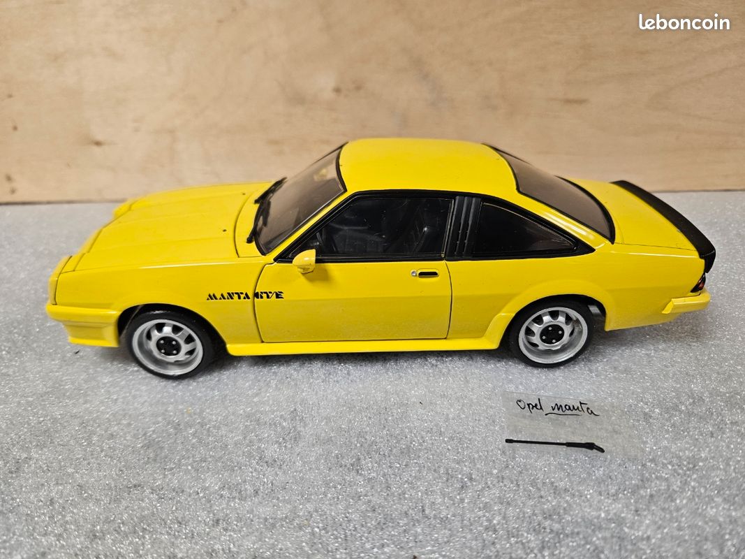 Opel Manta - Auto Pilen 345 Spain - 1:43 in Box *68439
