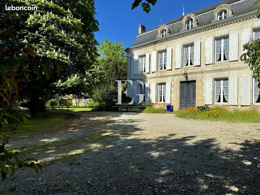 Maison 7 pièces 260 m² - Vars 16330 (image 3)