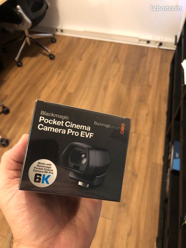 Viseur EVF BLACK MAGIC 6k pro (image 1)