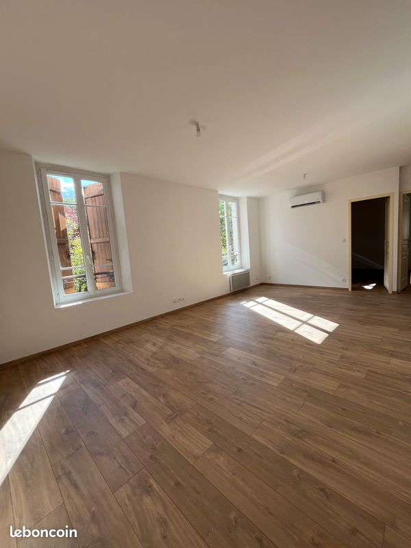 Appartement 3 pièces 59 m² · à Bréval · 59 m² · 830 €/mois