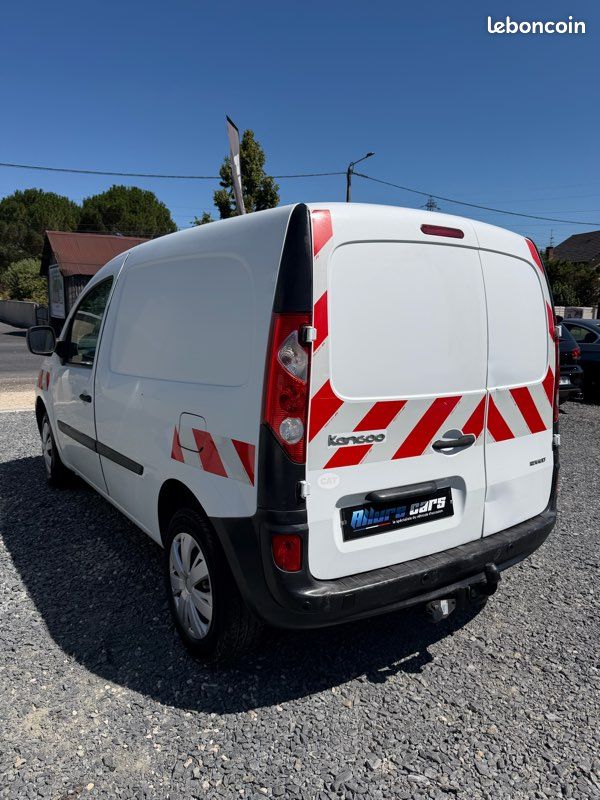 Renault Kangoo 1.5 dCi 90 cv Fourgon / Porte latérale Climatisation régulateur de vitesse Attelage / Garantie 6 mois (image 7)