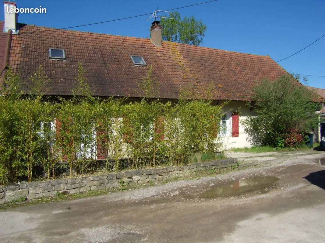 Maison 6 pièces 154 m² · à Épervans · 154 m² · 199 000 €