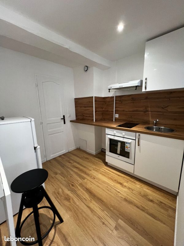 Appartement 1 pièce 25 m² · à Joigny · 25 m² · 475 €