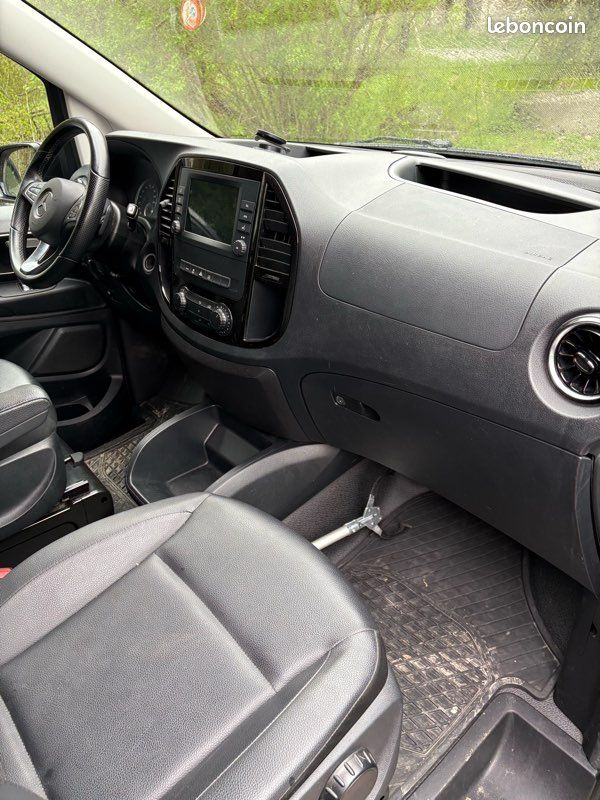 Mercedes Vito 119 CDI 4x4 Mixto Long (image 2)