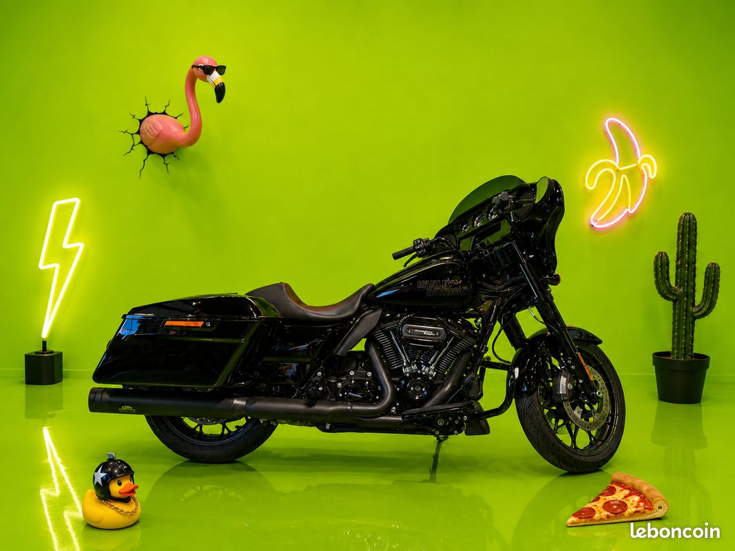 Harley-Davidson Street Glide ST (image 1)
