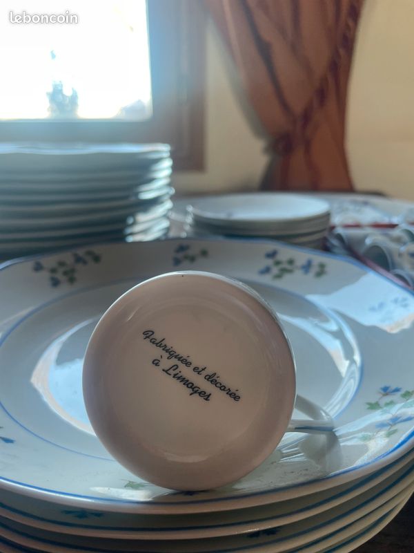 Vends vaisselle ancienne , porcelaine , services complets et raretés (image 7)