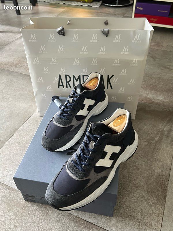 Basket Hogan Bleu Homme Chaussures